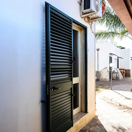 Risa Apulia Vila Torre Lapillo Exterior foto